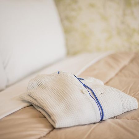 Station Hotel Chabo Inagi Екстер'єр фото