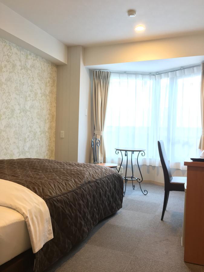 Station Hotel Chabo Inagi Екстер'єр фото